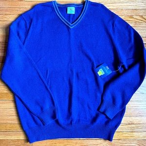 Men’s V-neck Sweater